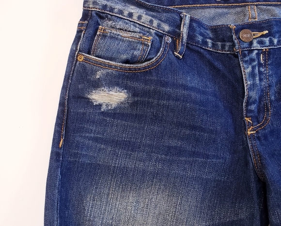 A&F Distressed Slim Boyfriend Jeans size 4/27 - Picture 4 of 7